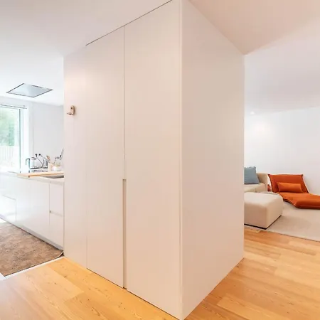 Coastal Bliss Stylish 2br By Lovelystay Appartement *